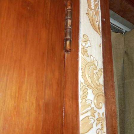 Mayestik Guest House Syariah Jakarta Eksteriør bilde
