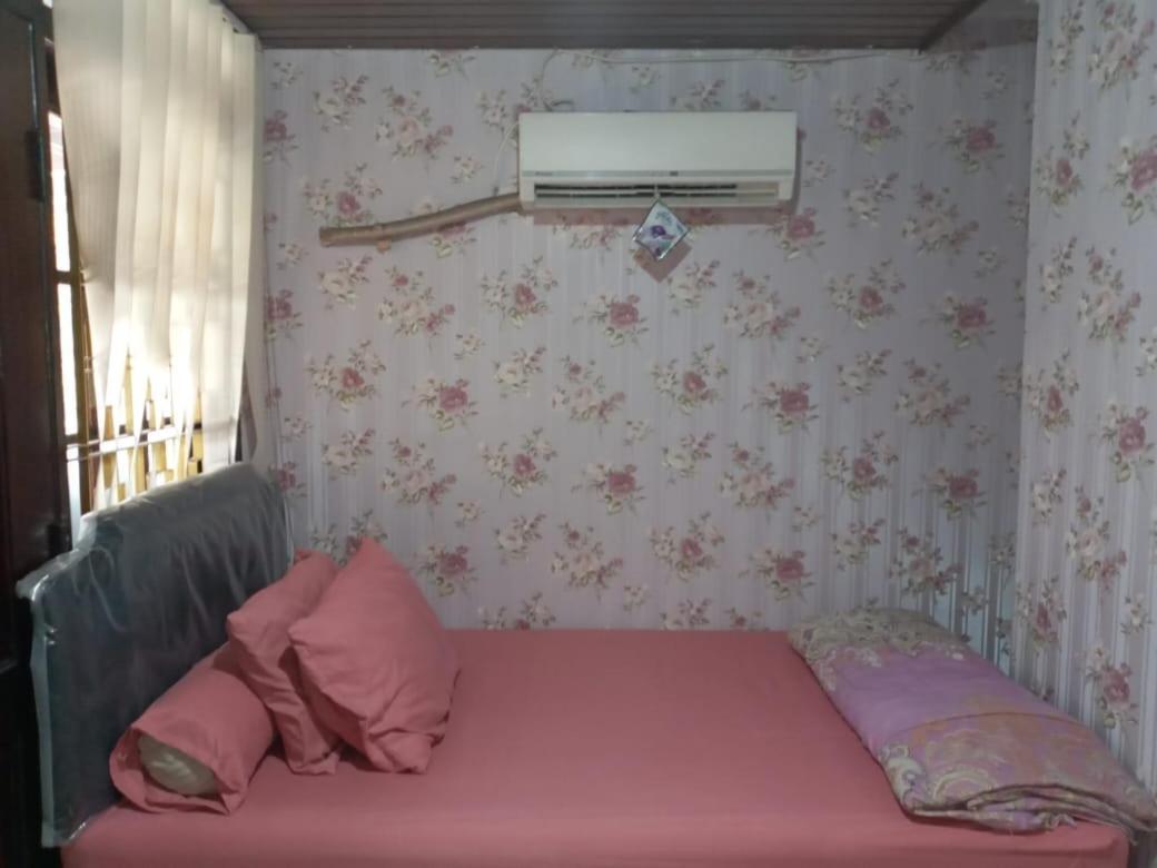 Mayestik Guest House Syariah Jakarta Eksteriør bilde