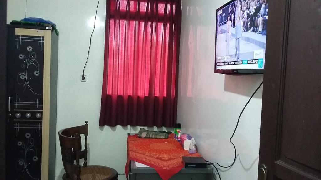 Mayestik Guest House Syariah Jakarta Eksteriør bilde