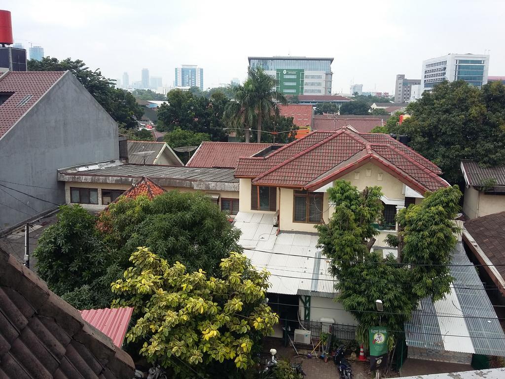 Mayestik Guest House Syariah Jakarta Eksteriør bilde