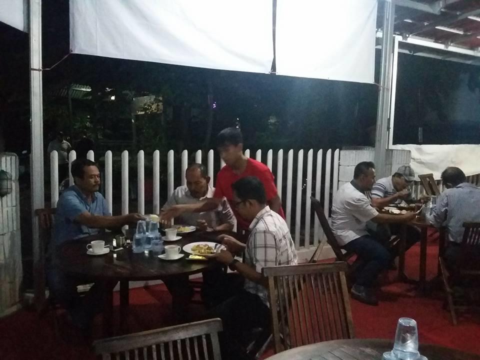 Mayestik Guest House Syariah Jakarta Eksteriør bilde
