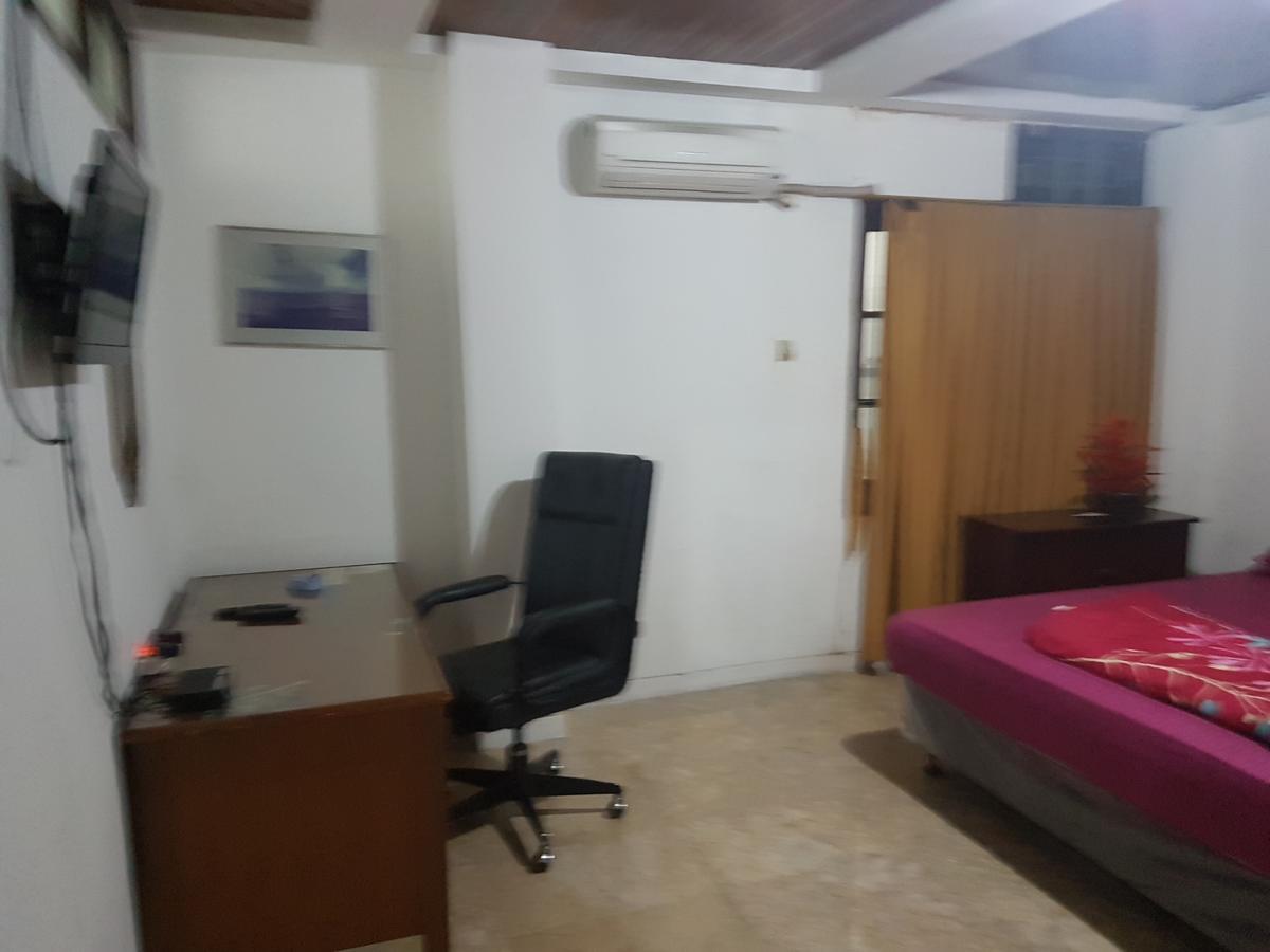 Mayestik Guest House Syariah Jakarta Eksteriør bilde