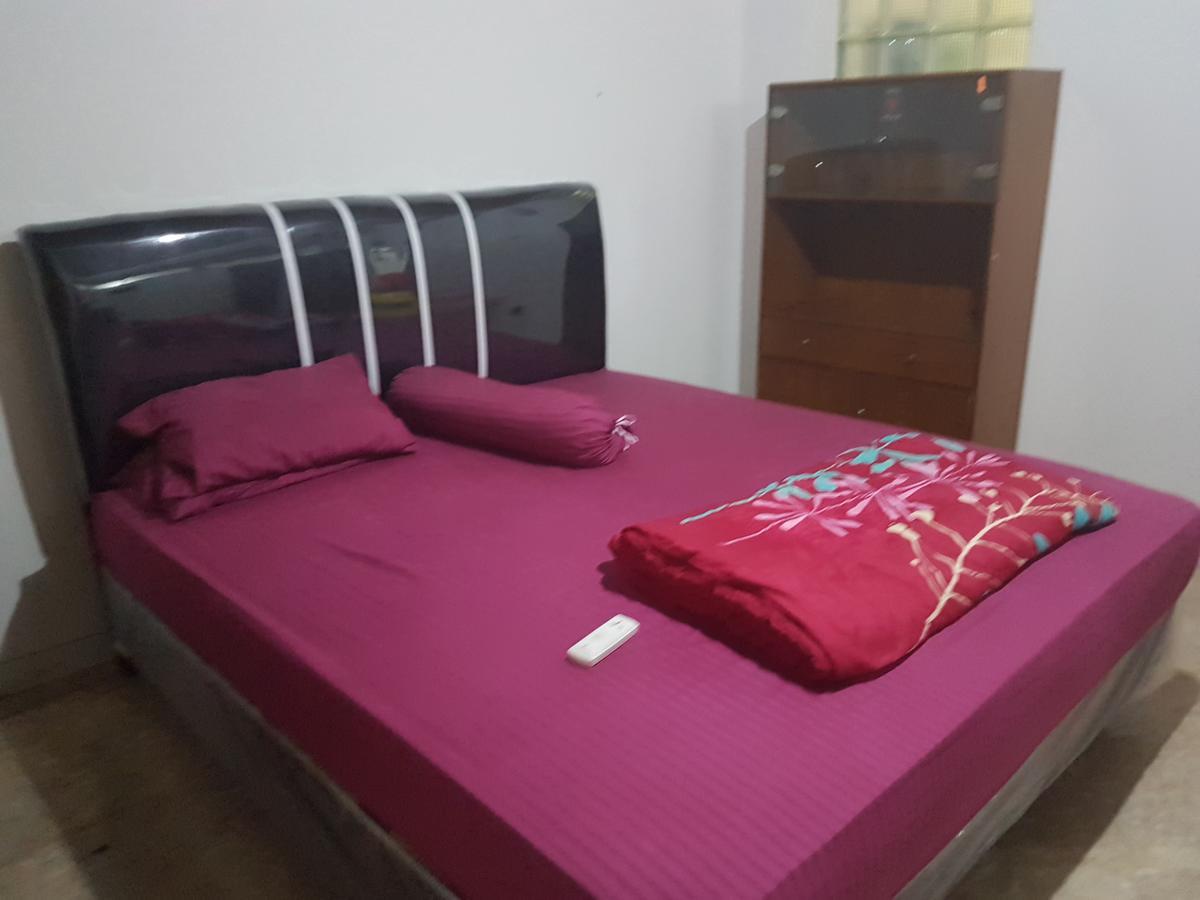 Mayestik Guest House Syariah Jakarta Eksteriør bilde
